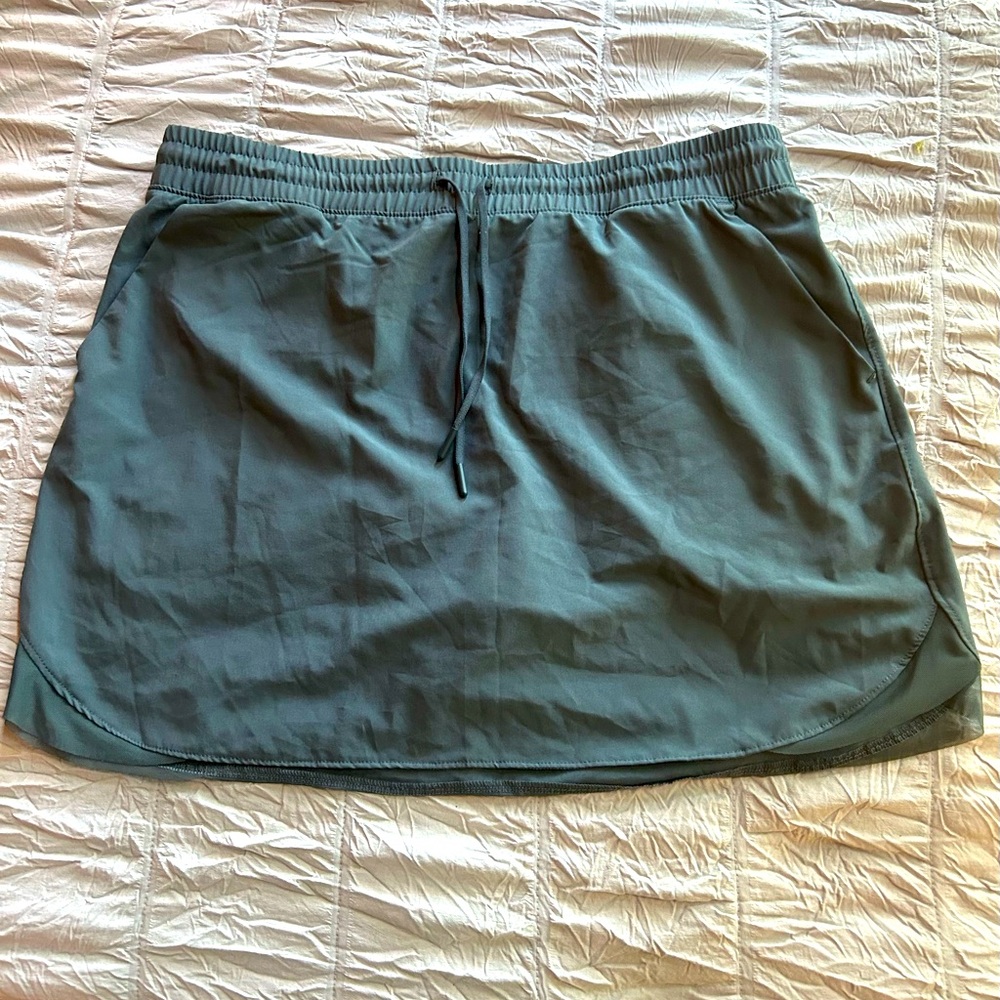 Apana Skort